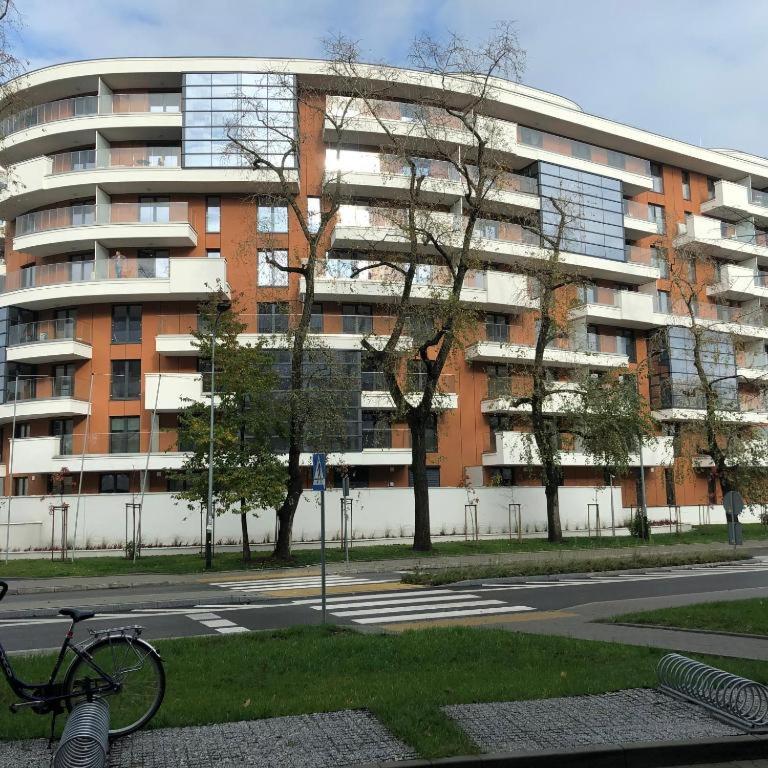 Wislane Tarasy 2.0, Free Parking, Private Garden Apartment Krakau